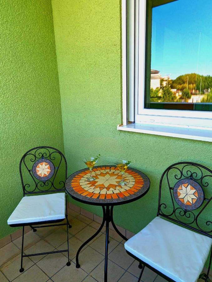 City Apartment Omis Exterior photo